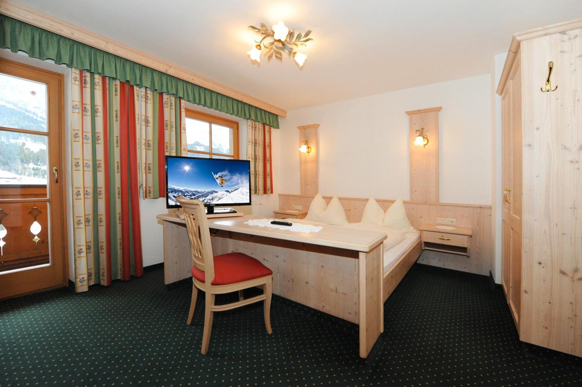 Riederhof Hotel Leogang Exterior photo